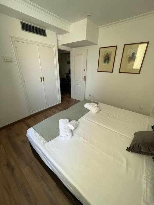 Apartamento IV Alcalaretiro Ideal Parejas Madrid Exterior photo