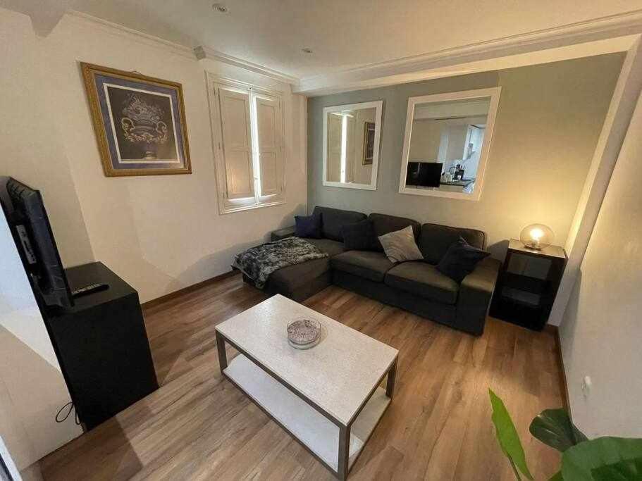 Apartamento IV Alcalaretiro Ideal Parejas Madrid Exterior photo